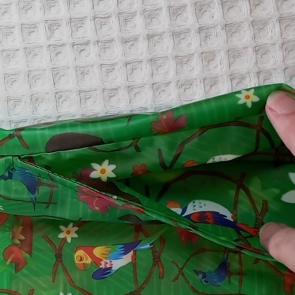 Disney Parks Enchanted Tiki Room Raincoat Birds Size 3XL Green - Picture 8 of 14